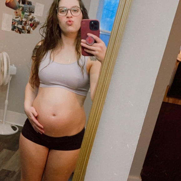 Meet your Posher, Christine - Picture 5 of 5